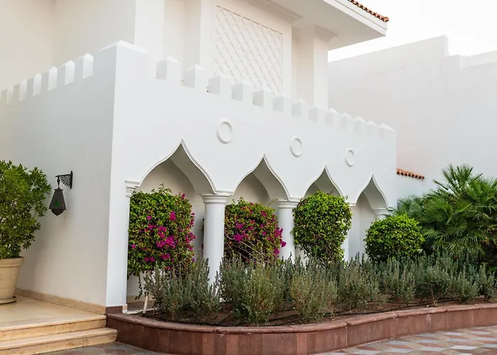 Baron Palms Adults Friendly Only 16 years plus Boutique Hotel Style